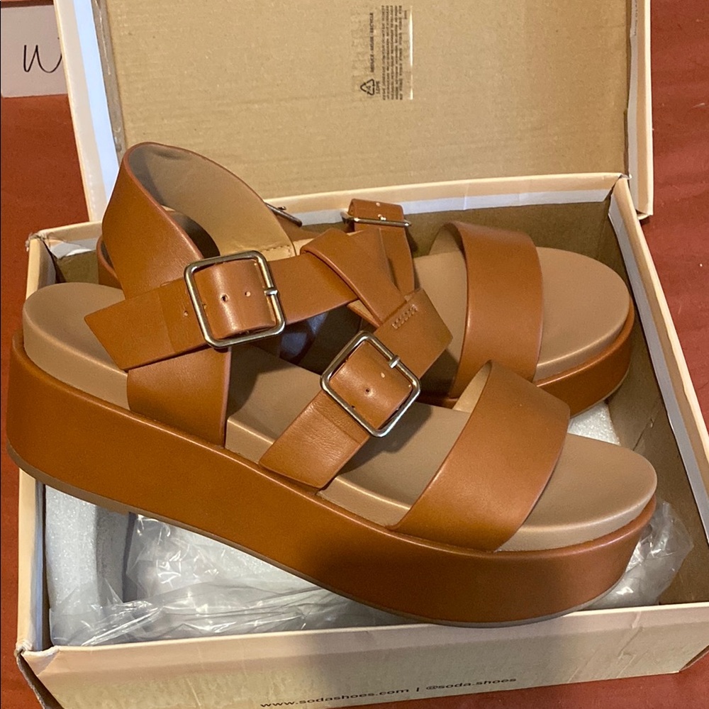 Soda Women's Tan Platform Sandals